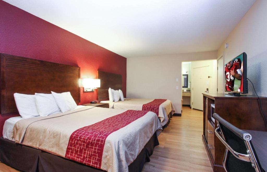 Evergreen Inn & Suites Portland (Adults Only) Exteriér fotografie